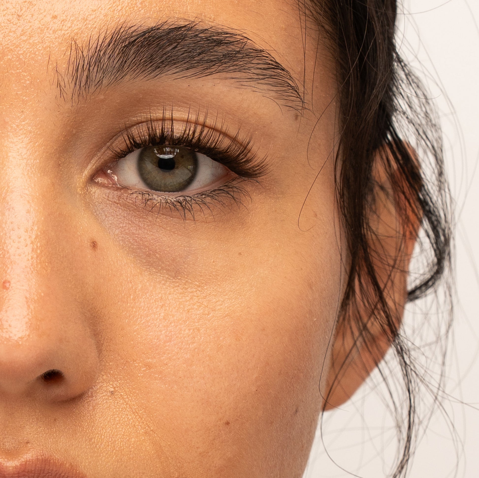 The Classy One Brown Pre-Cut Lashes