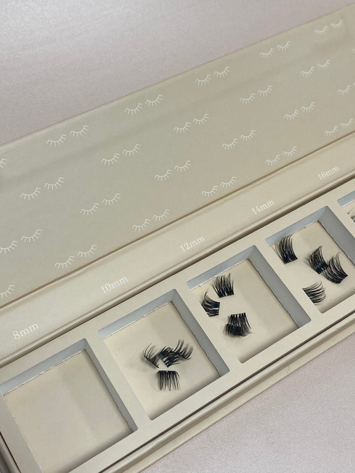 Lash stash