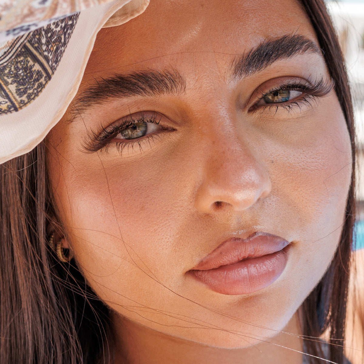 Pre-Glued Half Lash No.4