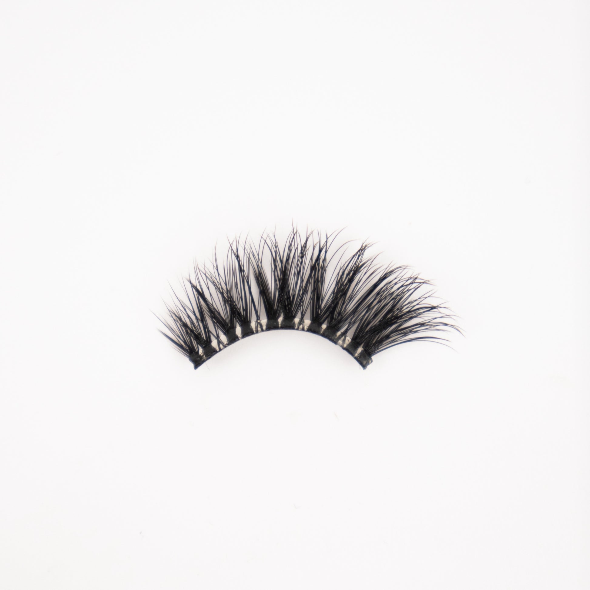Pre-Glued Half Lash No. 5