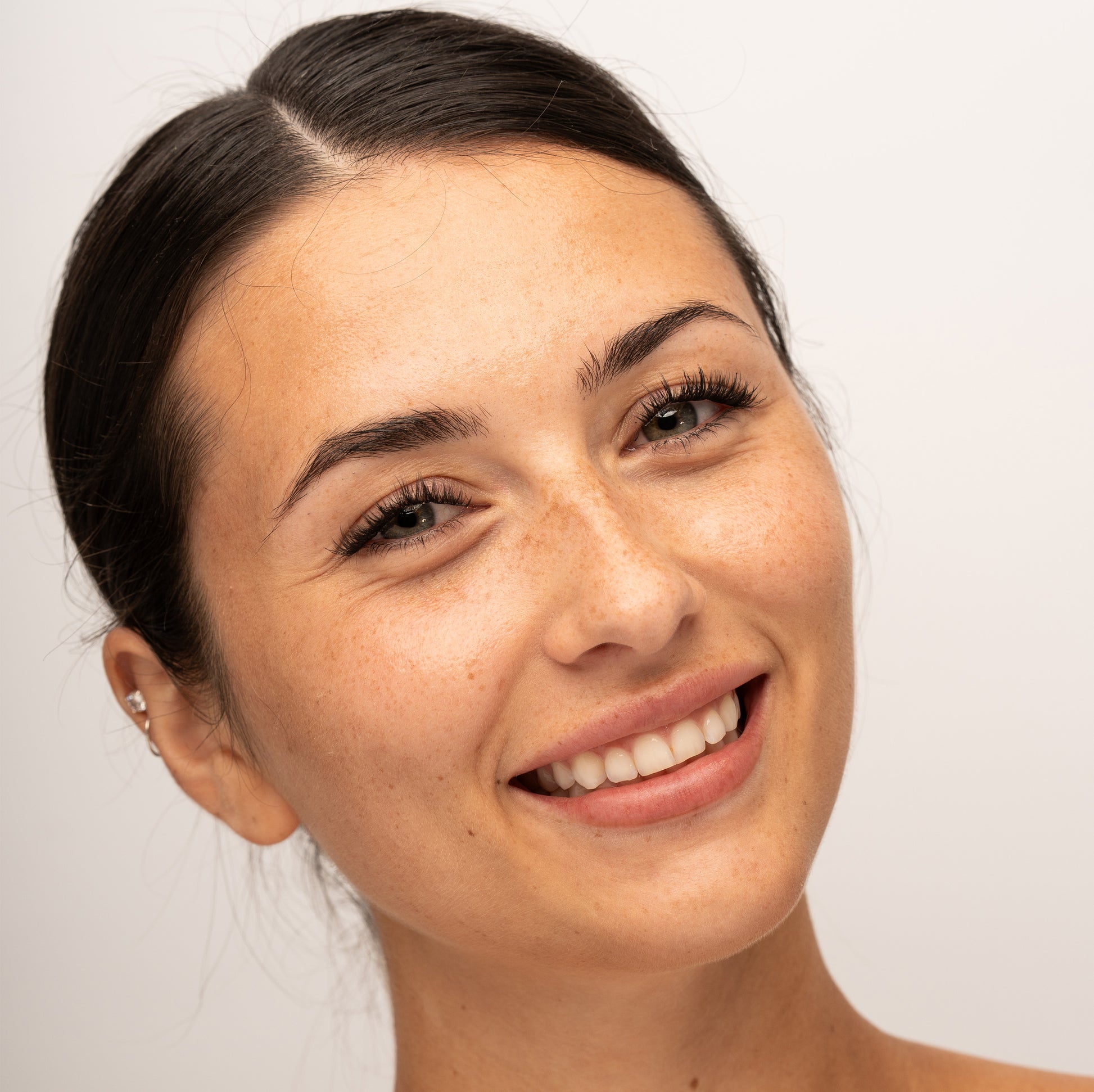 The Minimalist Pre-Cut Lashes