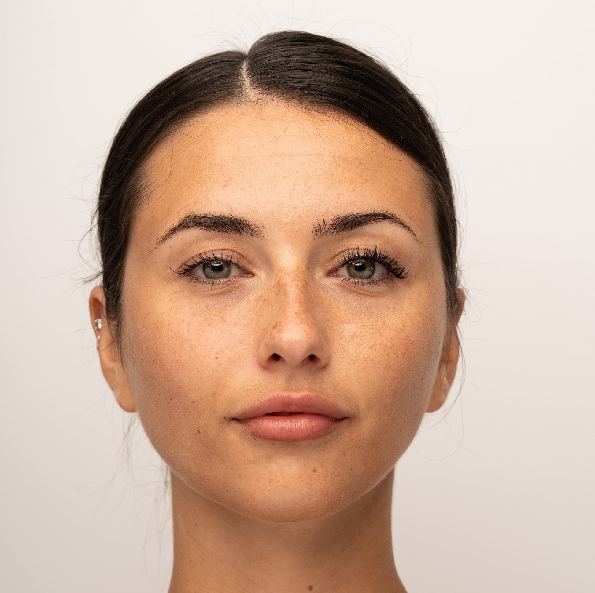 The Minimalist Pre-Cut Lashes