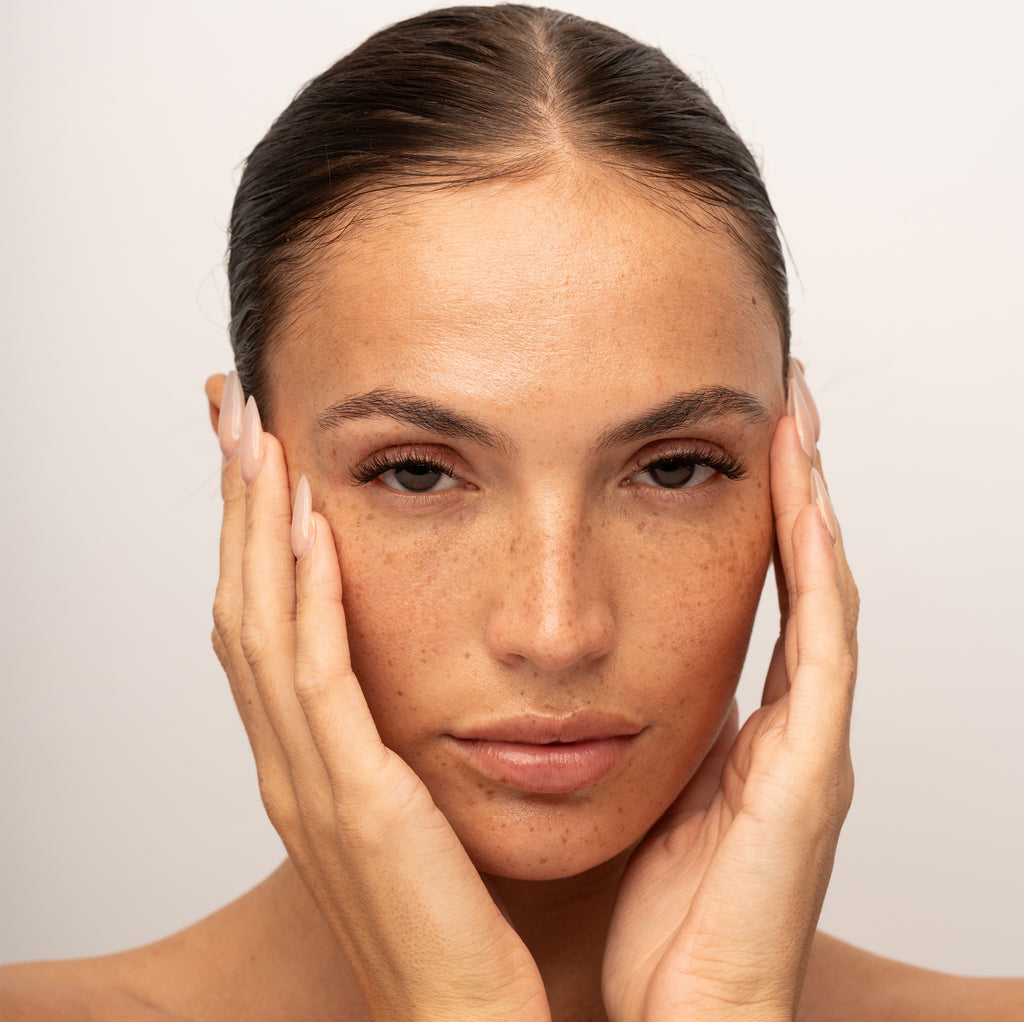 The Minimalist Brown Pre-Cut Lashes