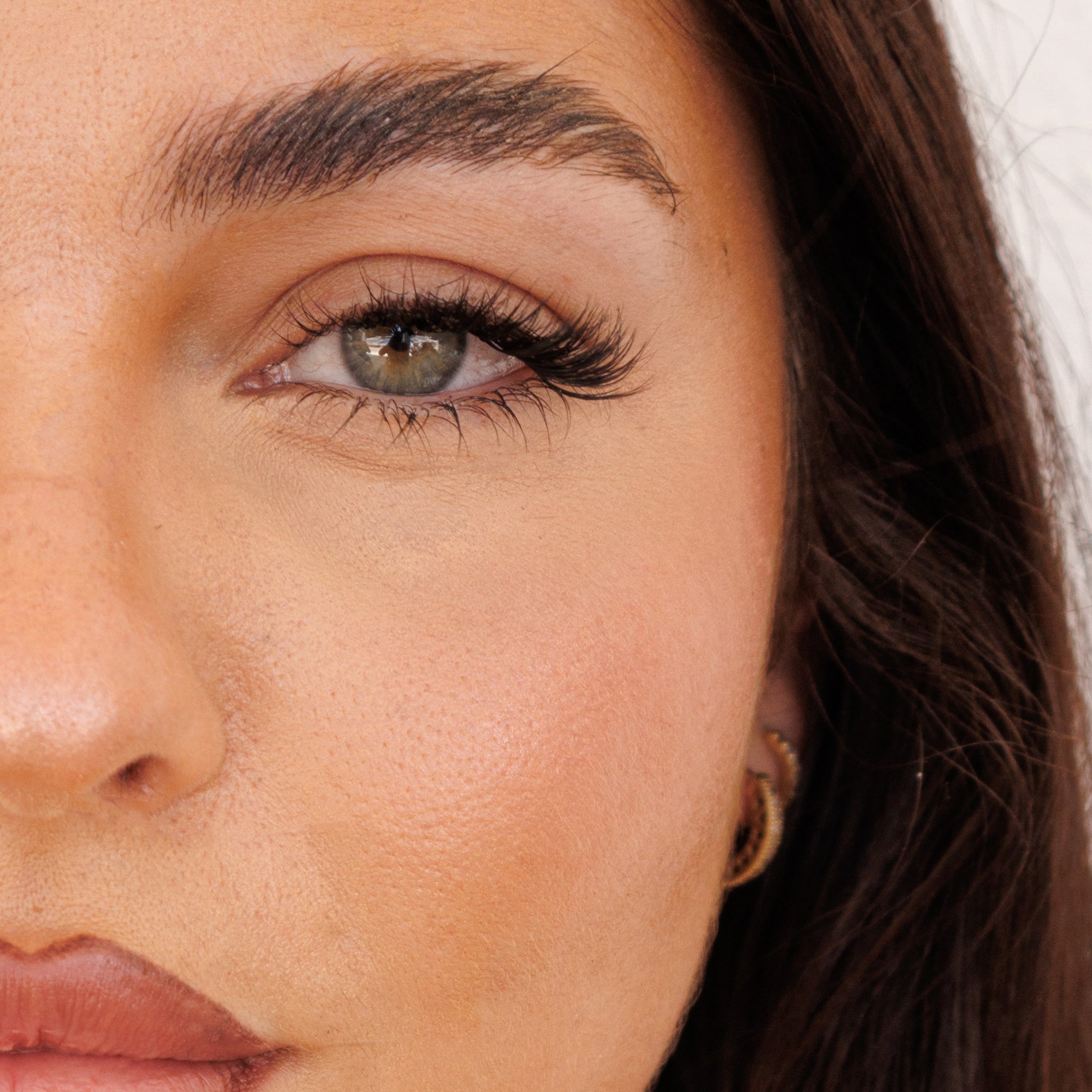 Pre-Glued Half Lash No. 5