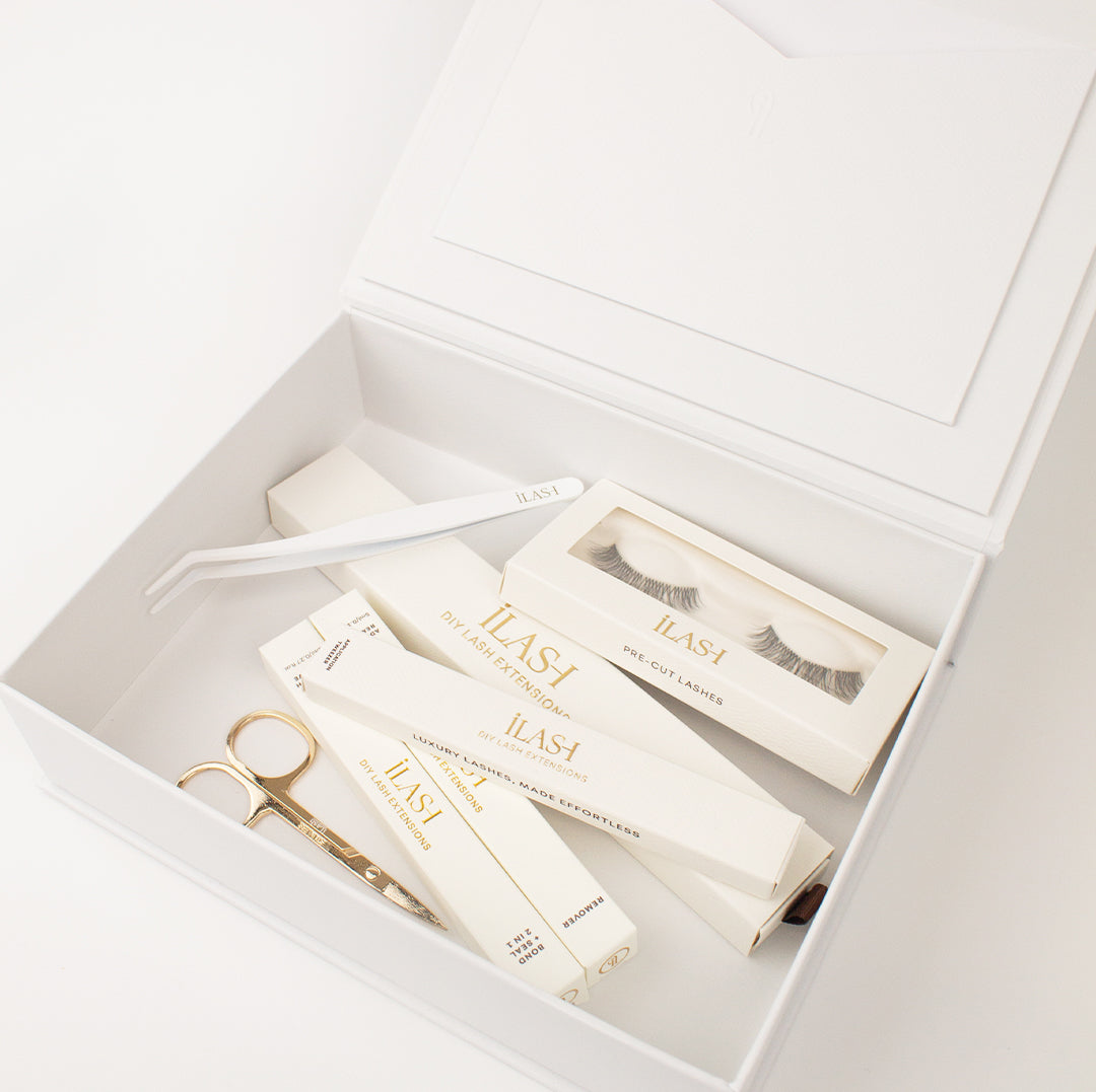 White lash storage box for DIY lash extensions and accessories