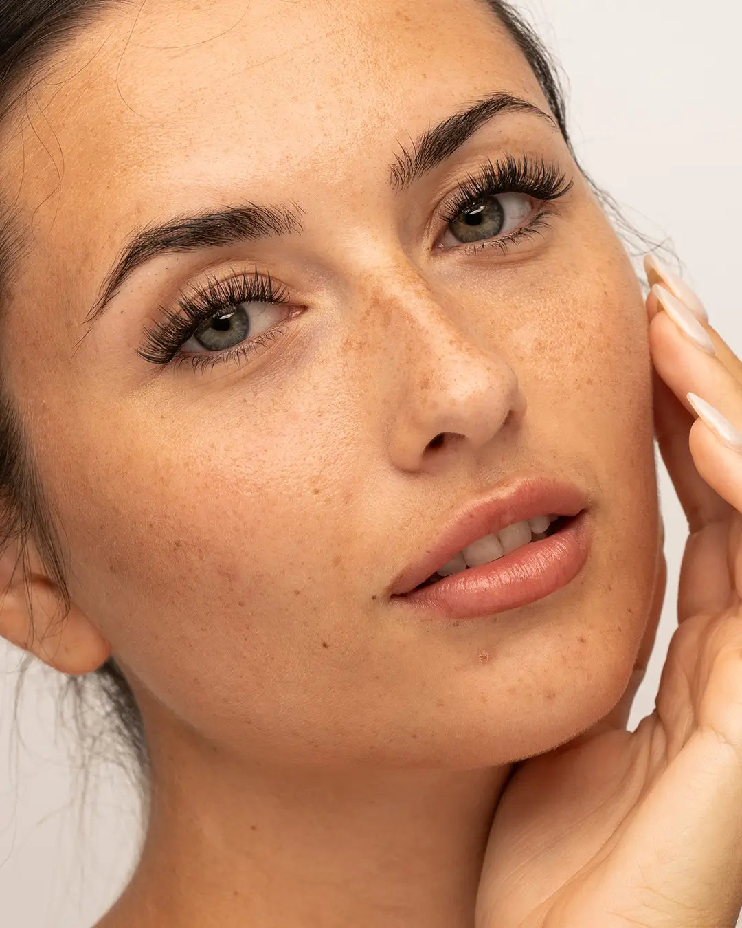 Dainty Pre-Cut, Pre-Mapped Lashes 