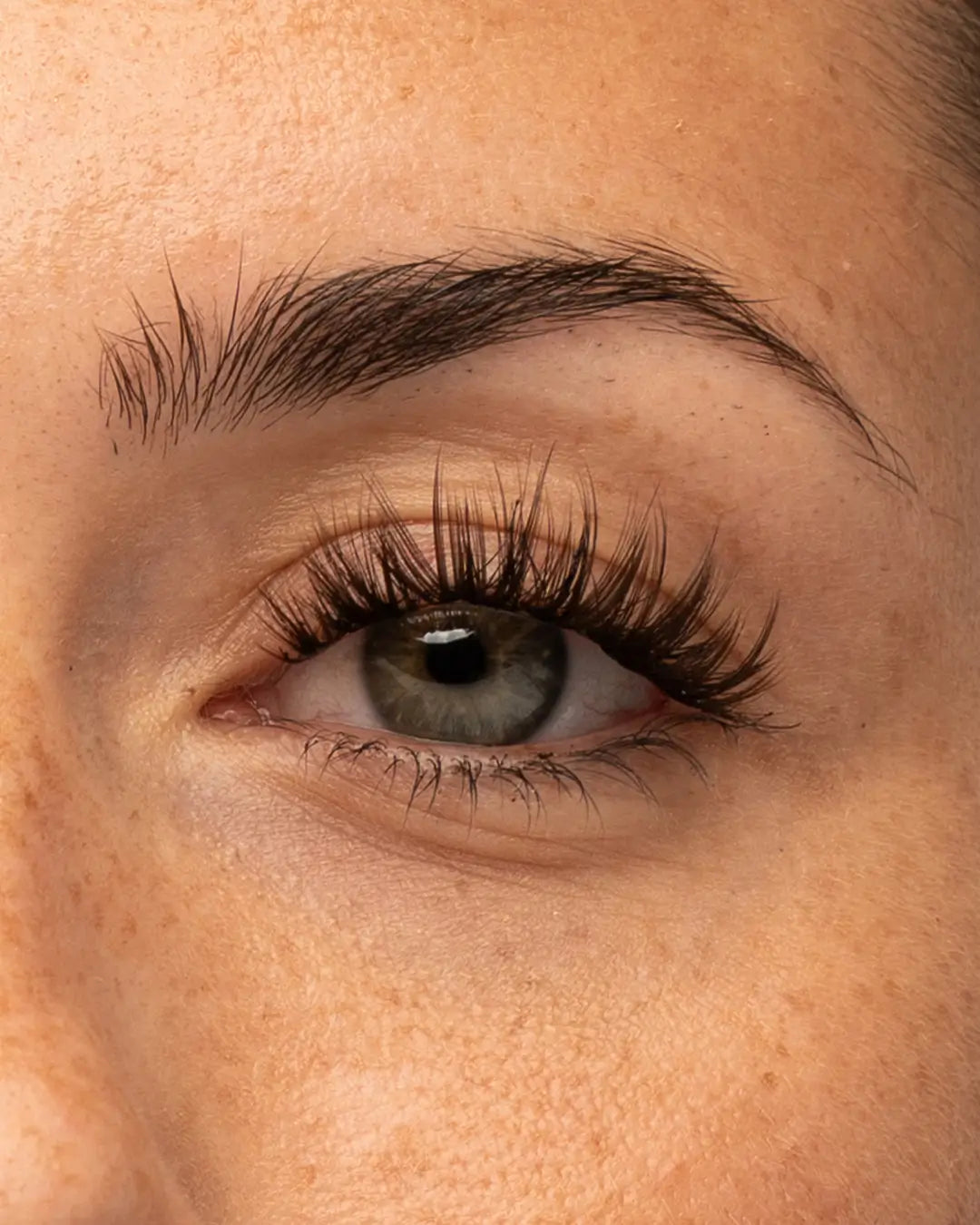 Brown Flirty Pre-Mapped Lashes