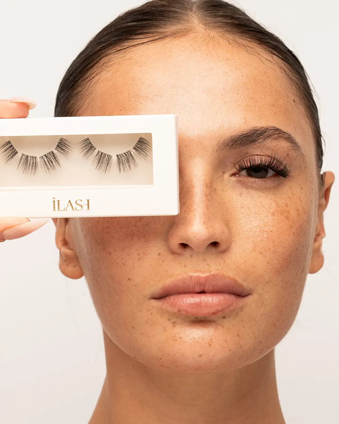 Iconic Pre-Cut Lashes