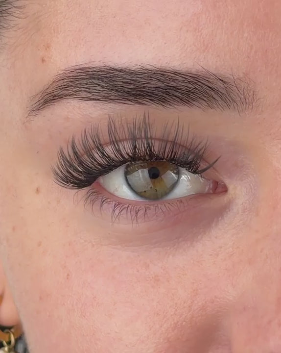 Dolly Pre-Mapped Lashes
